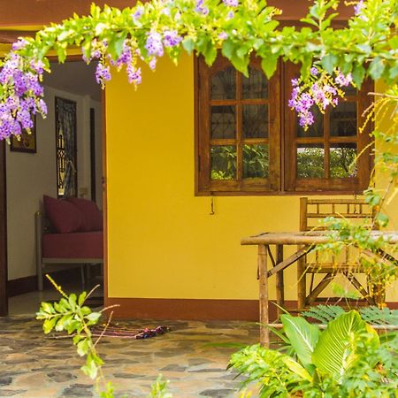 Ban Sabai Sabai Guest House Kanchanaburi Zimmer foto