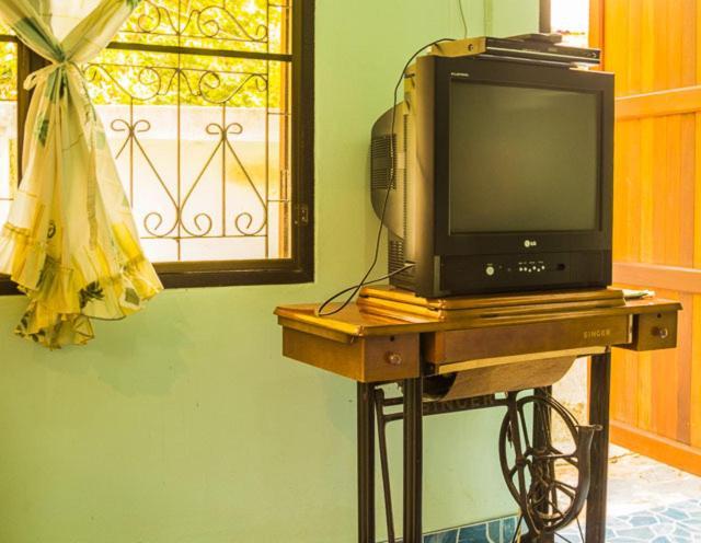 Ban Sabai Sabai Guest House Kanchanaburi Zimmer foto